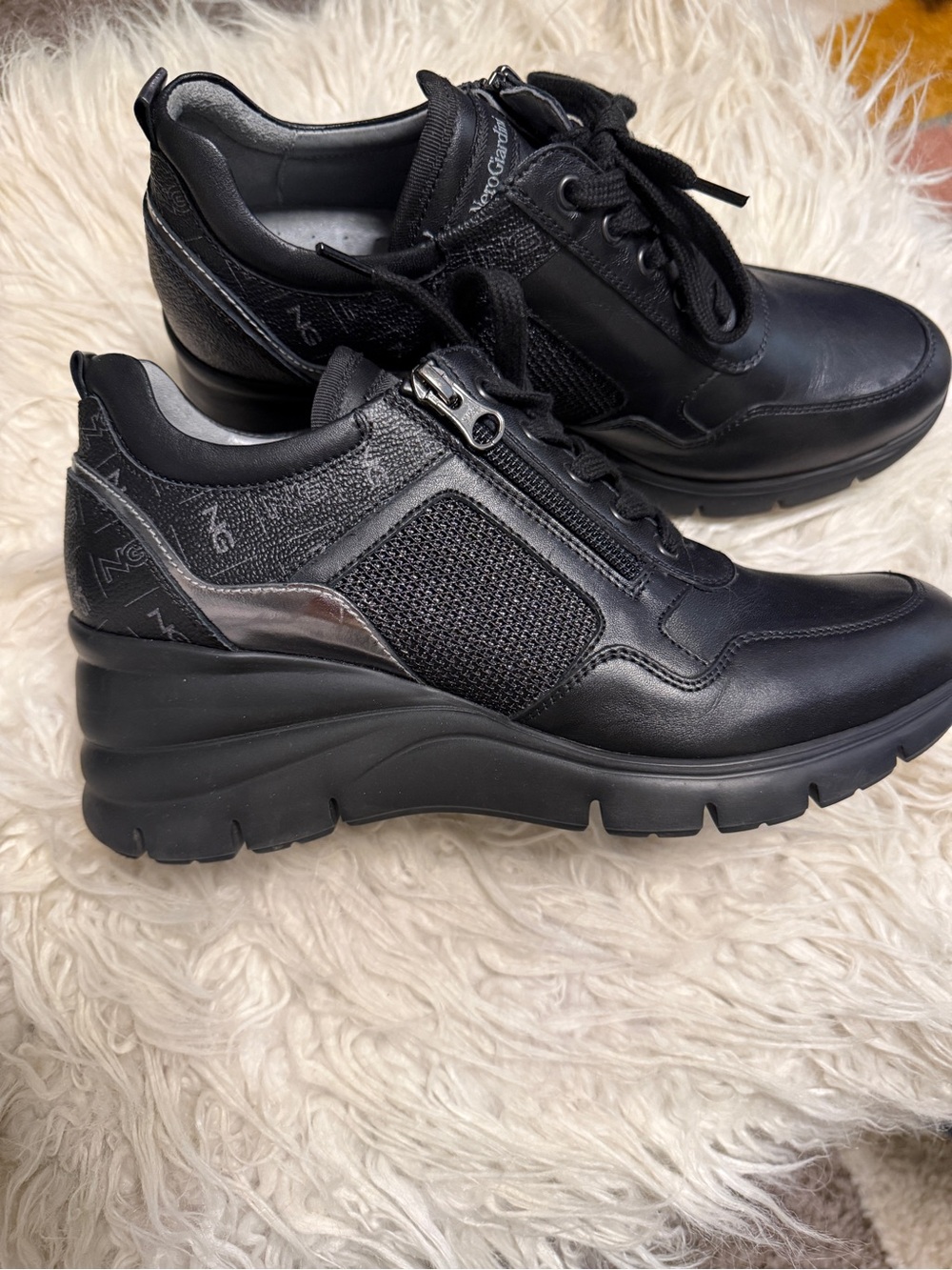 Nero Giardini Black Leather Wedge Sneaker EU 39